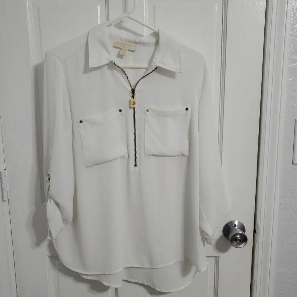 Sale 🎉Michael Kors Blouse